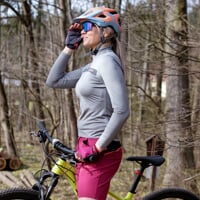 AROSA das Damen-Radtrikot Silber