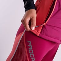 FANTOMA VEST the women's hybrid vest wine red/pink
