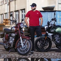 JAWA Bambus-T-Shirt burgundrot