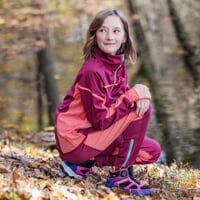 JUNIOR TREK MID WP wasserdichte Winterkinderschuhe Schwarz/Himbeere/navy