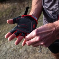 SOLAR MITTS die fingerlosen Radhandschuhe schwarz/rot