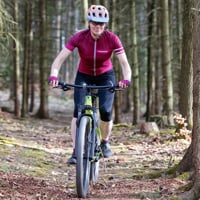 VUELTA 3Q die 3/4-Radlerleggings für Damen schwarz